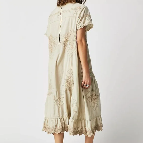 Magnolia Pearl Anna Grace Dress - Picture 2 of 15